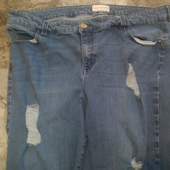 Molly Isadora  Womens  Distressed  Mid Rise Dark Wash Stretch  Jeans Size 22 - Picture 2 of 9